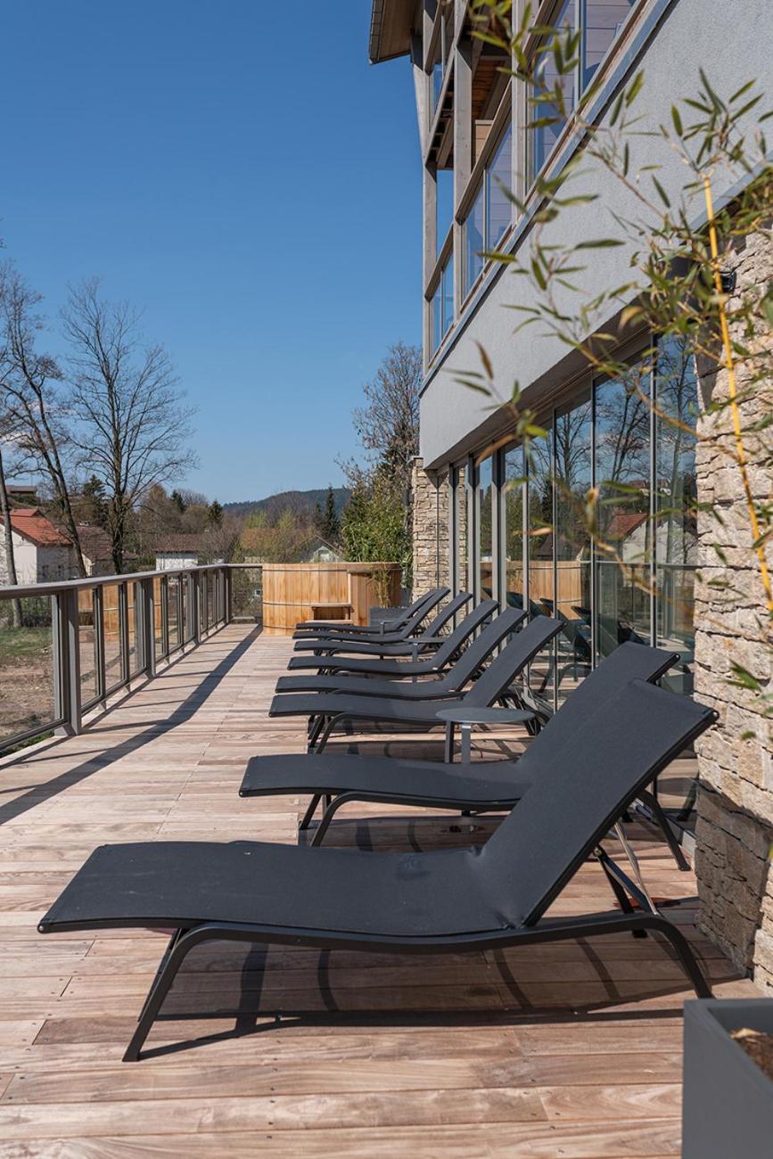Hotel Interlaken Lounge Bar & Spa Ксонруп-Лонжеме Екстериор снимка