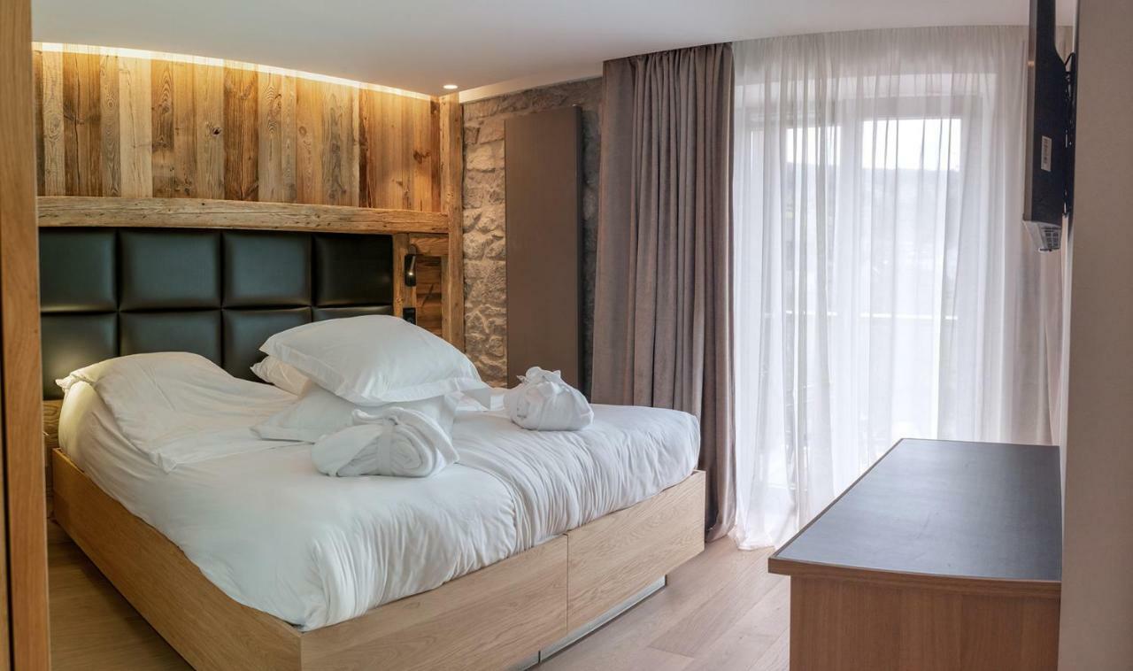 Hotel Interlaken Lounge Bar & Spa Ксонруп-Лонжеме Екстериор снимка